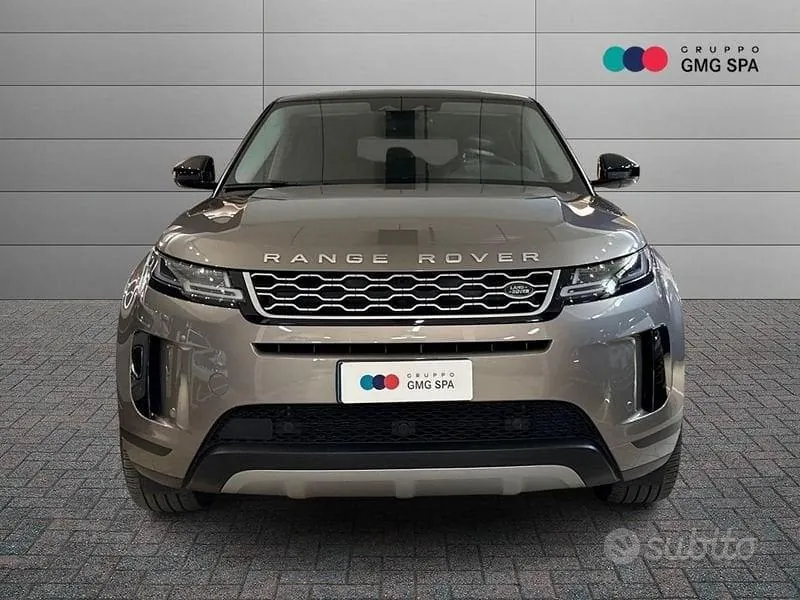 Land Rover Range Rover Evoque 2022 photo 2