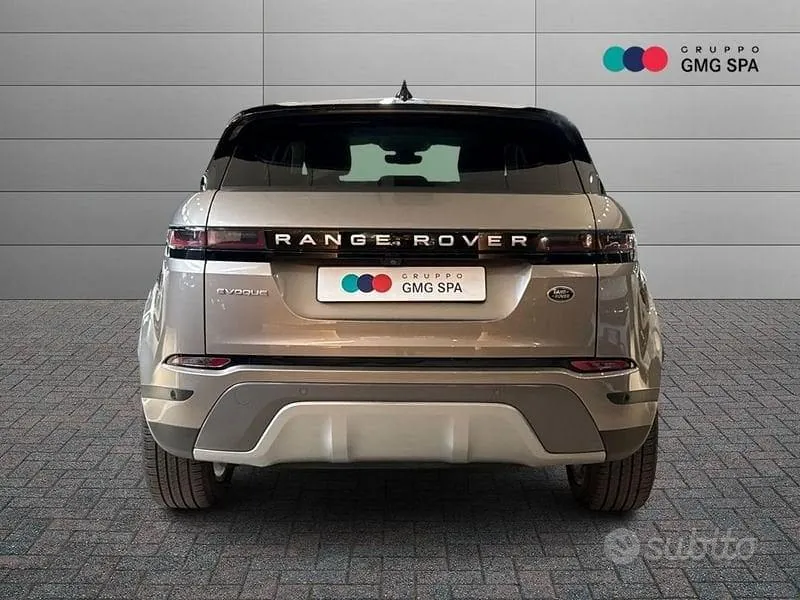 Land Rover Range Rover Evoque 2022 photo 4