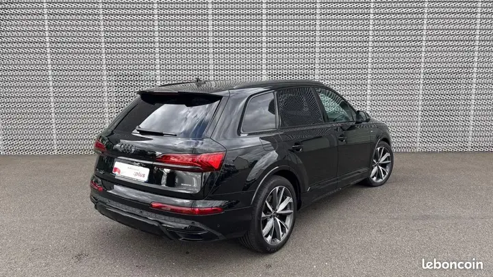 Audi Q7 2023 photo 5