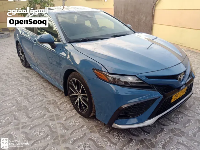 Toyota Camry 2023 photo 4