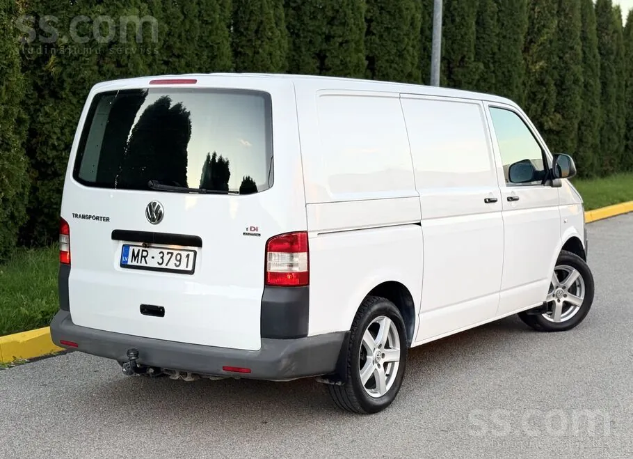 Volkswagen Transporter 2011 photo 3