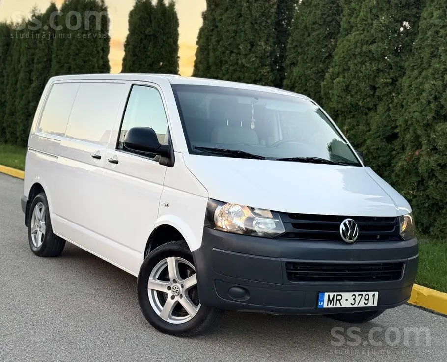 Volkswagen Transporter 2011 photo 2