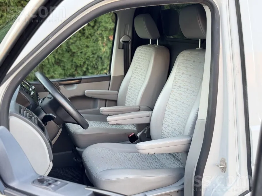 Volkswagen Transporter 2011 photo 5