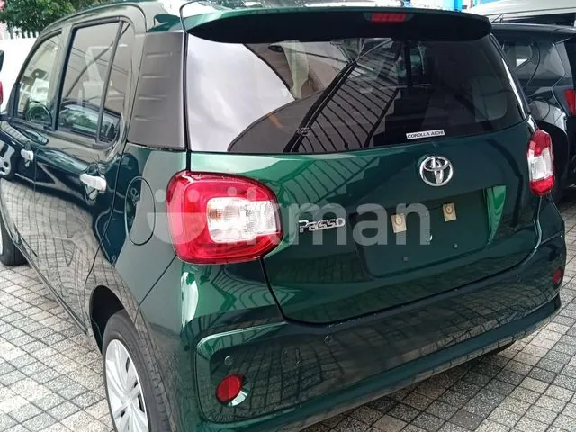 Toyota Passo 2023 photo 4