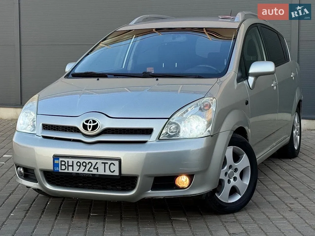 Toyota Corolla Verso 2007 photo 2