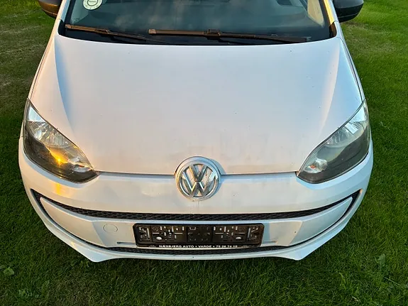 Volkswagen Up 2012 photo 4