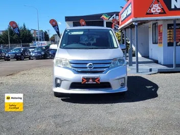 Nissan Serena 2012 photo 3