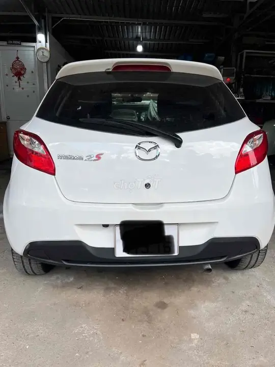 Mazda 2