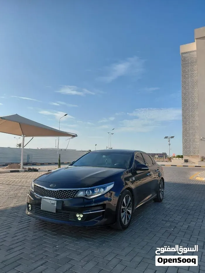 Kia Optima 2017 photo 2