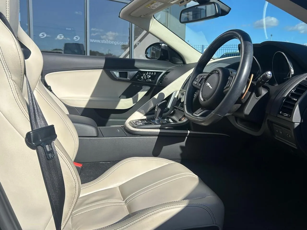 Jaguar F-Type 2016 photo 3