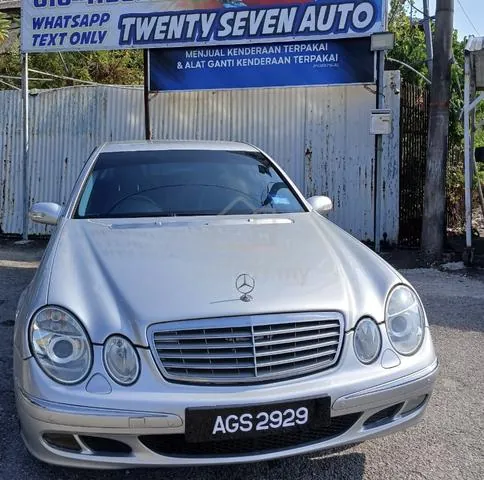 Mercedes-Benz E200