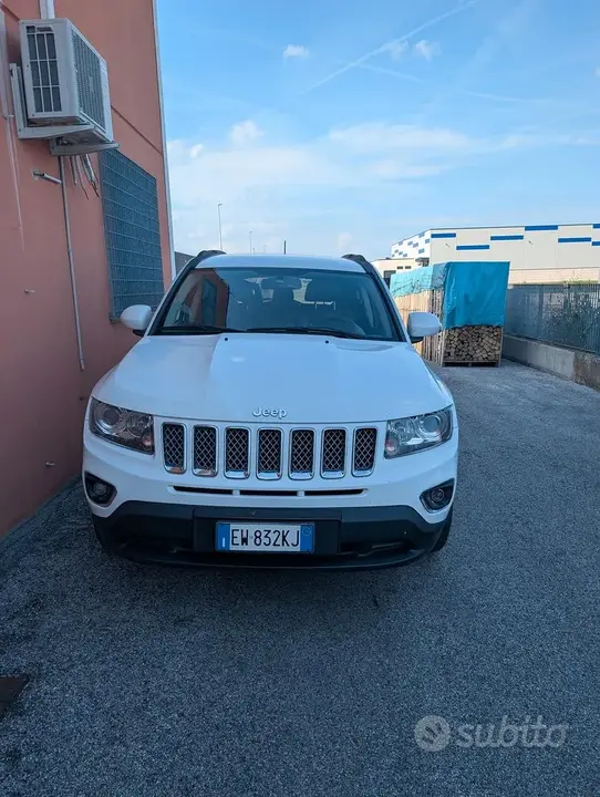 Jeep Compass 2014 photo 3