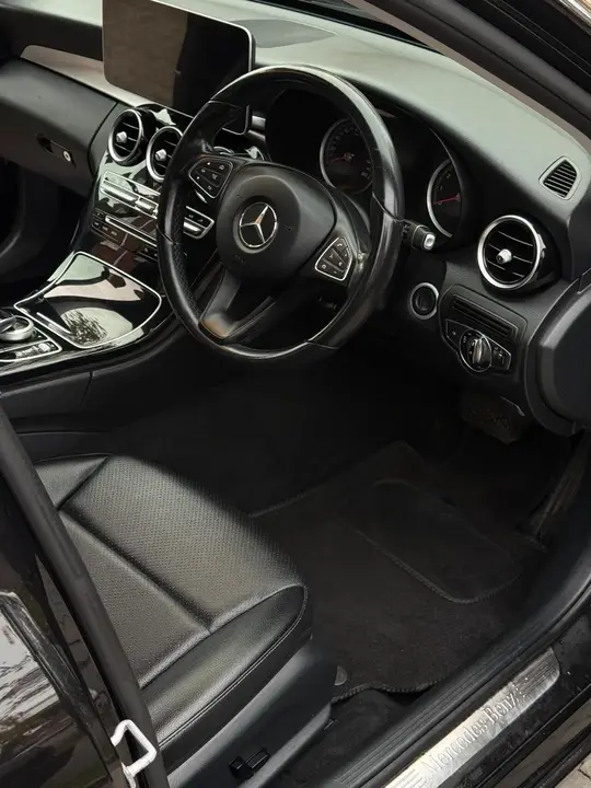 Mercedes-Benz C-Class 2015 photo 3
