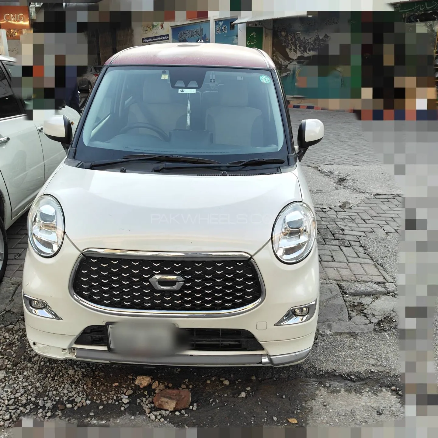Daihatsu Cast