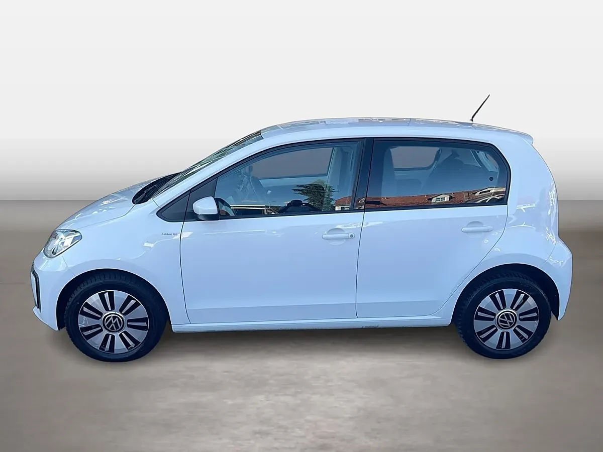 Volkswagen Up 2021 photo 2