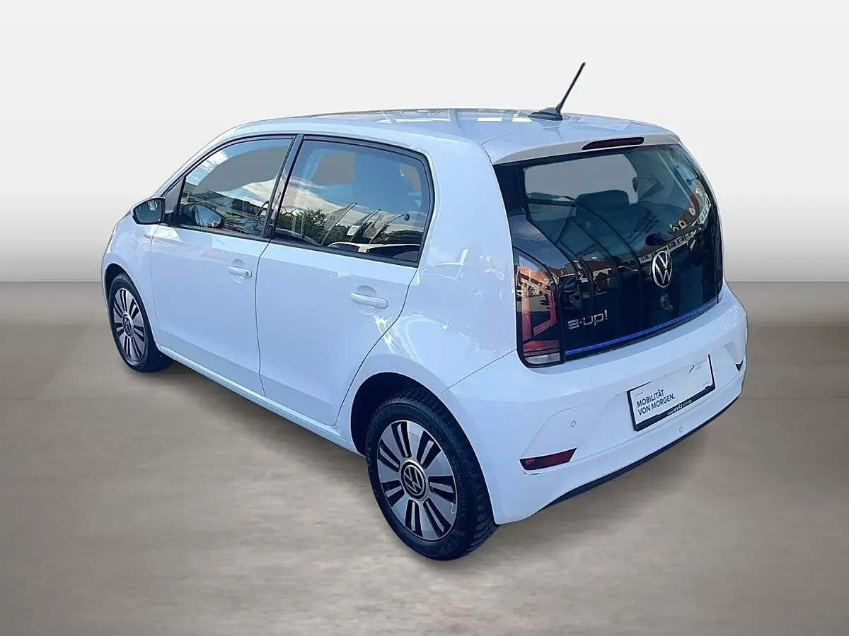 Volkswagen Up 2021 photo 3