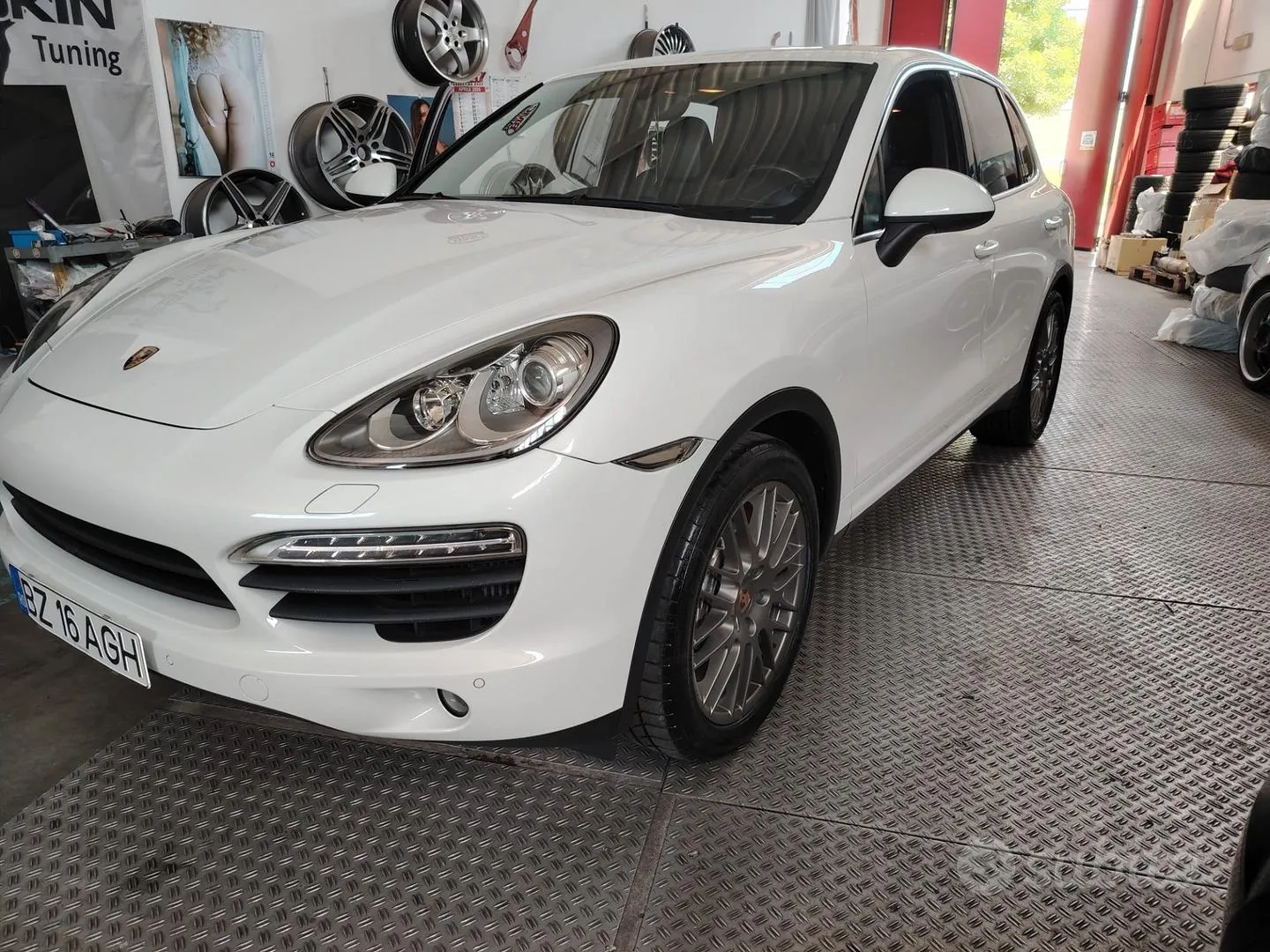 Porsche Cayenne 2014 photo 3