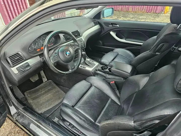 BMW 3 Series 2005 photo 4