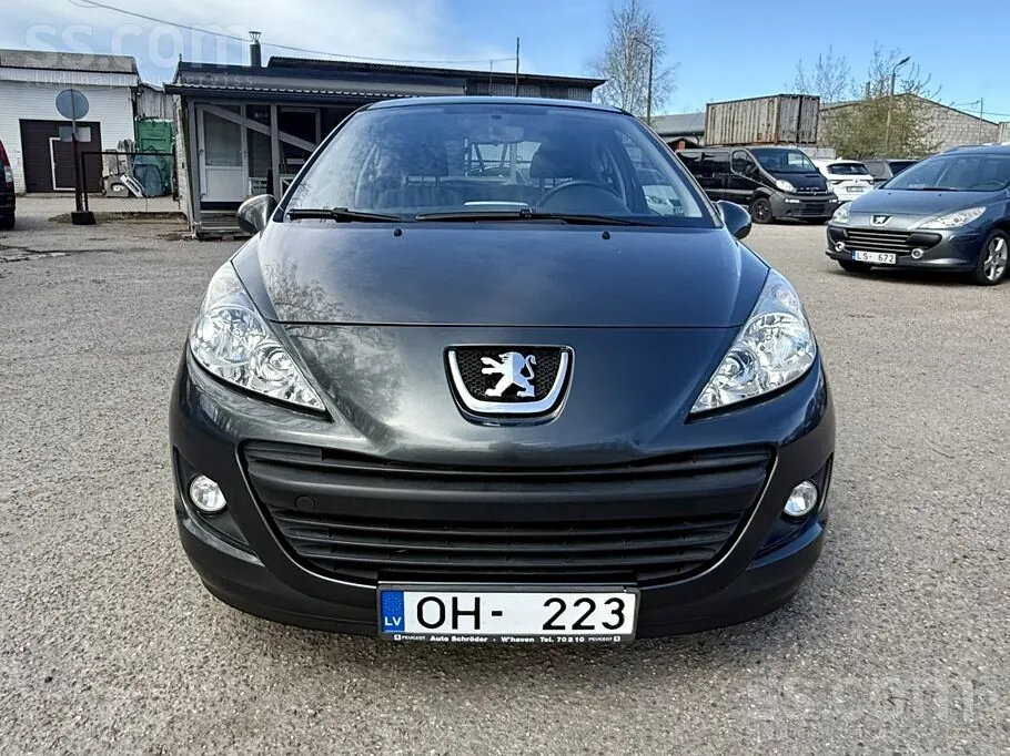 Peugeot 207 2010 photo 3