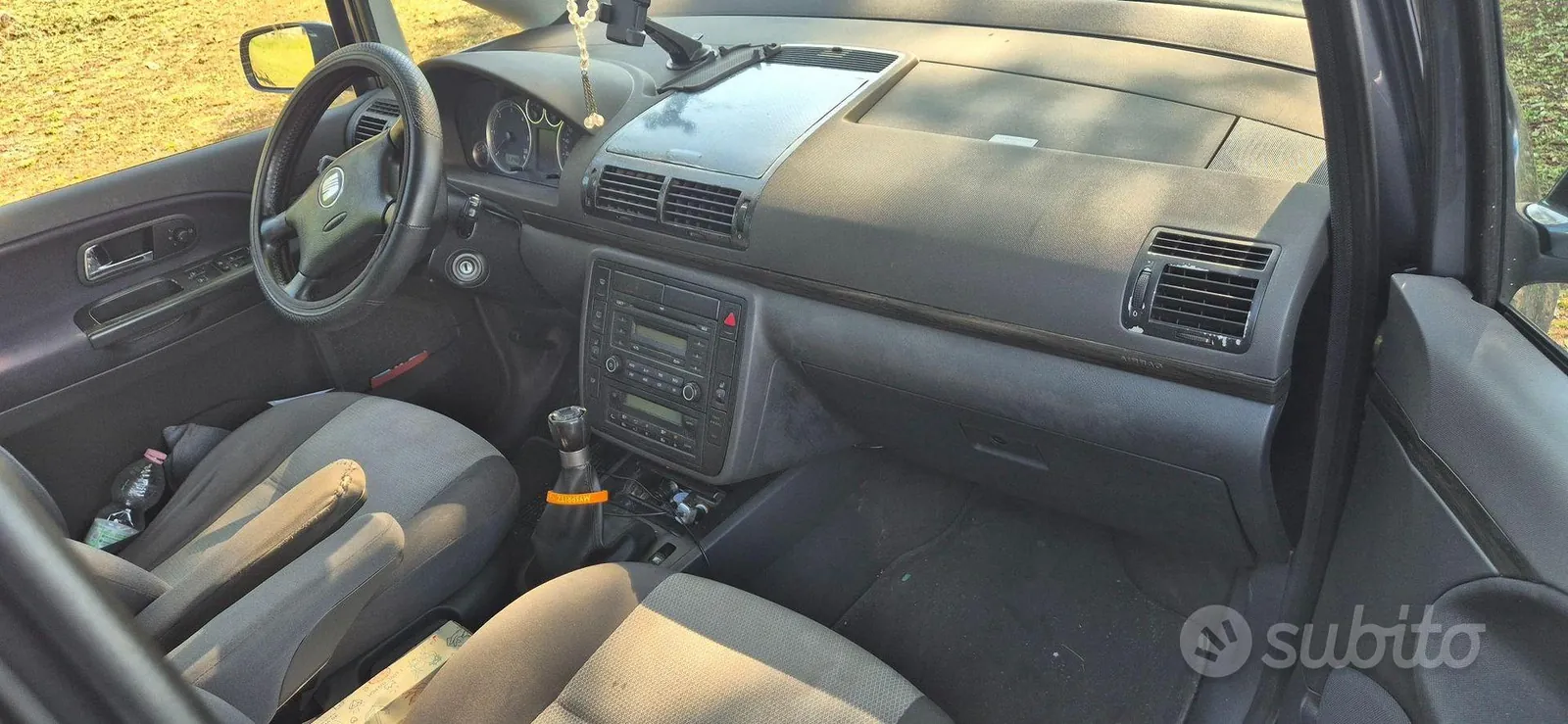 Seat Alhambra 2006 photo 5