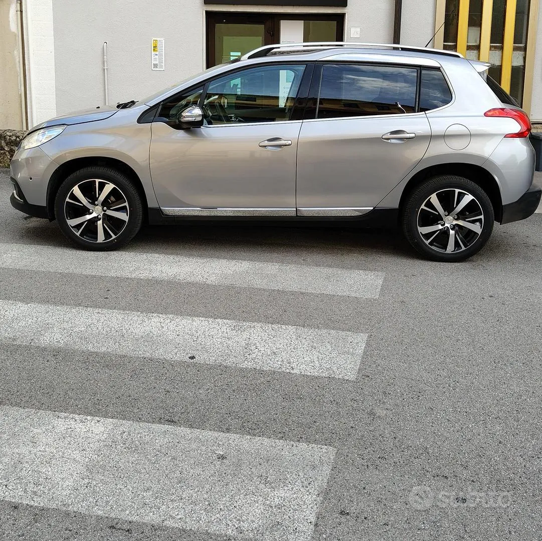 Peugeot 2008 2015 photo 3