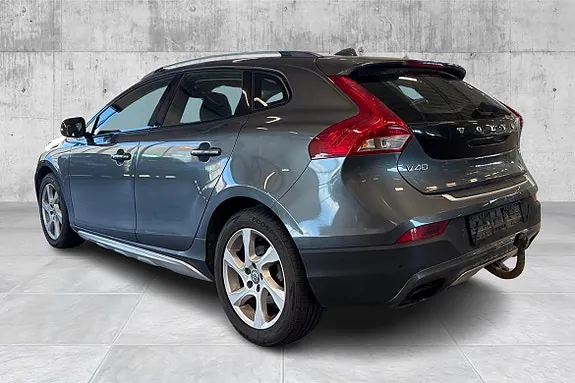 Volvo V40 Cross Country 2014 photo 3