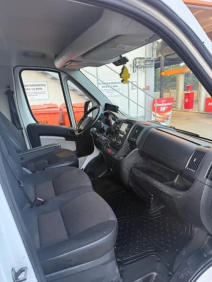 Peugeot Boxer 2019 photo 2