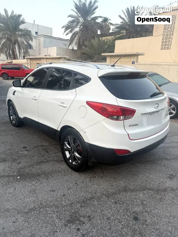 Hyundai Tucson 2013 photo 3