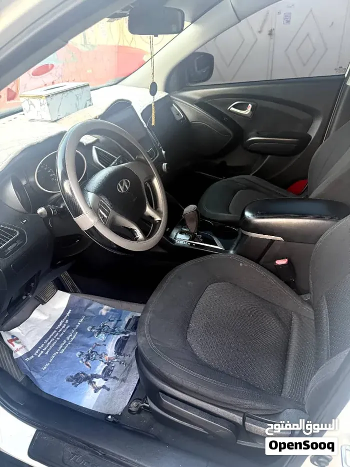 Hyundai Tucson 2013 photo 2
