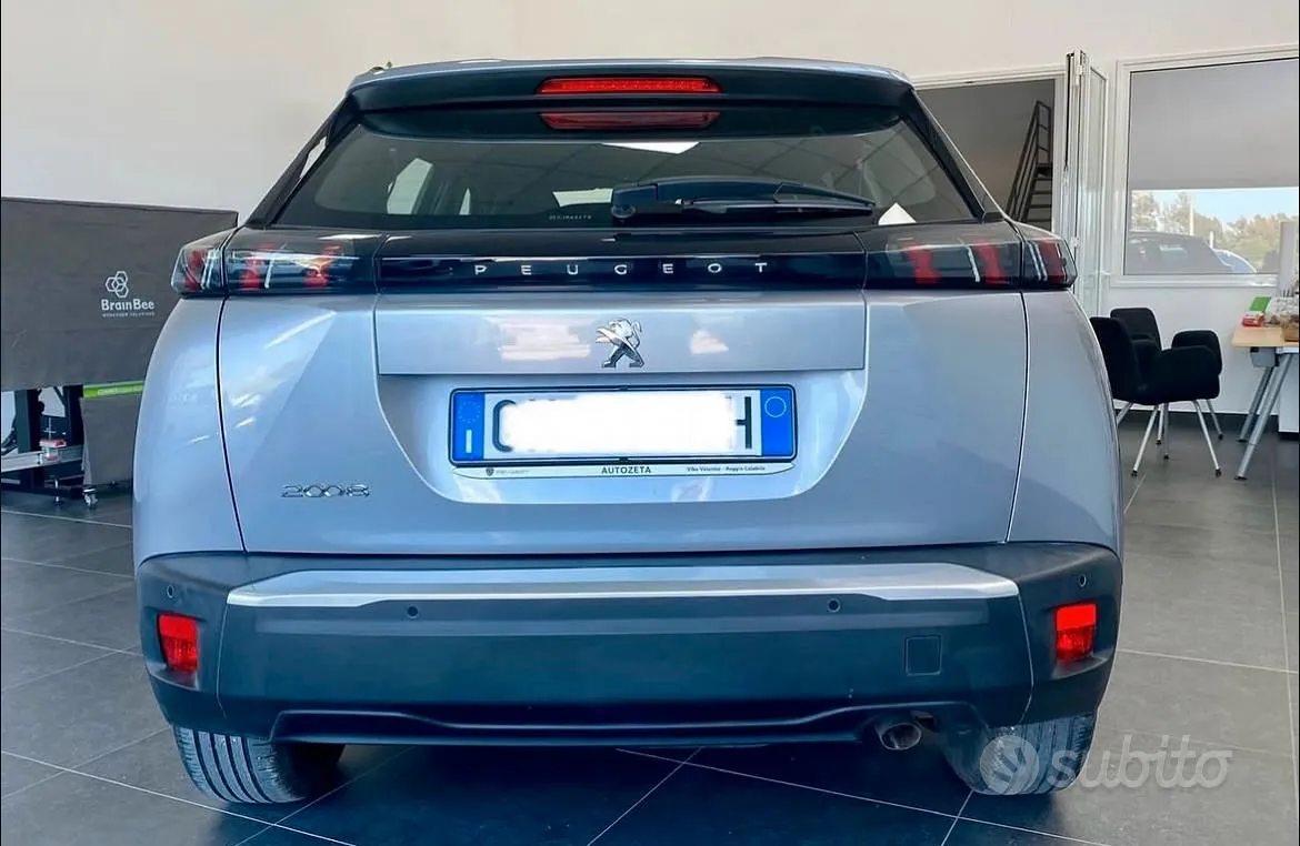 Peugeot 2008 2023 photo 4