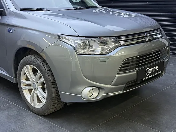 Mitsubishi Outlander 2014 photo 3