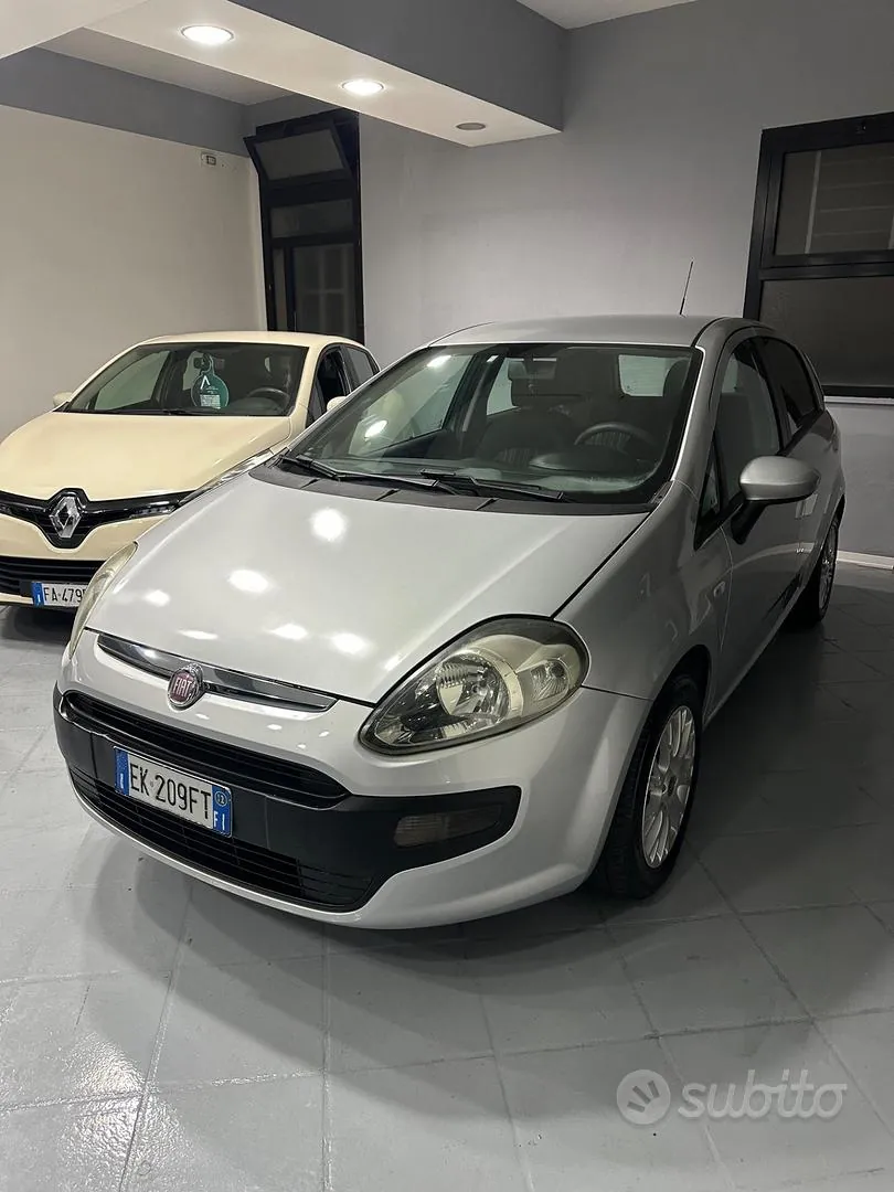Fiat Punto Evo 2012 photo 2