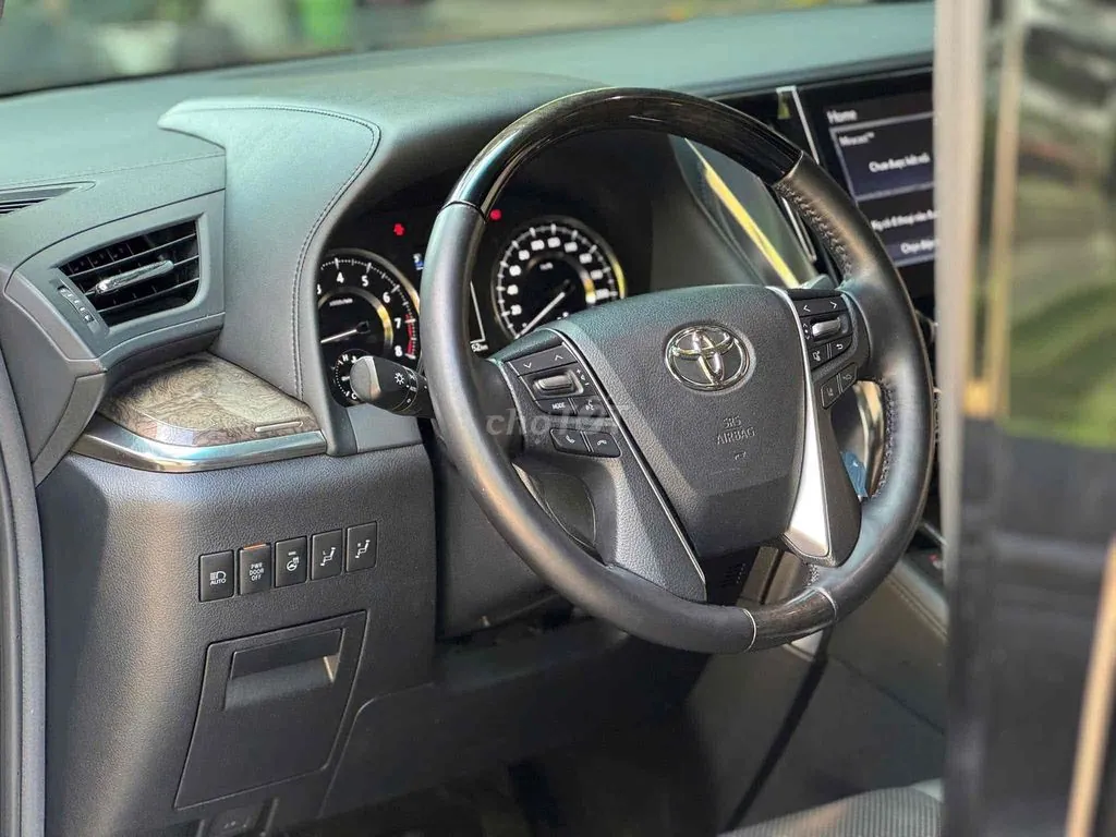 Toyota Alphard 2020 photo 3