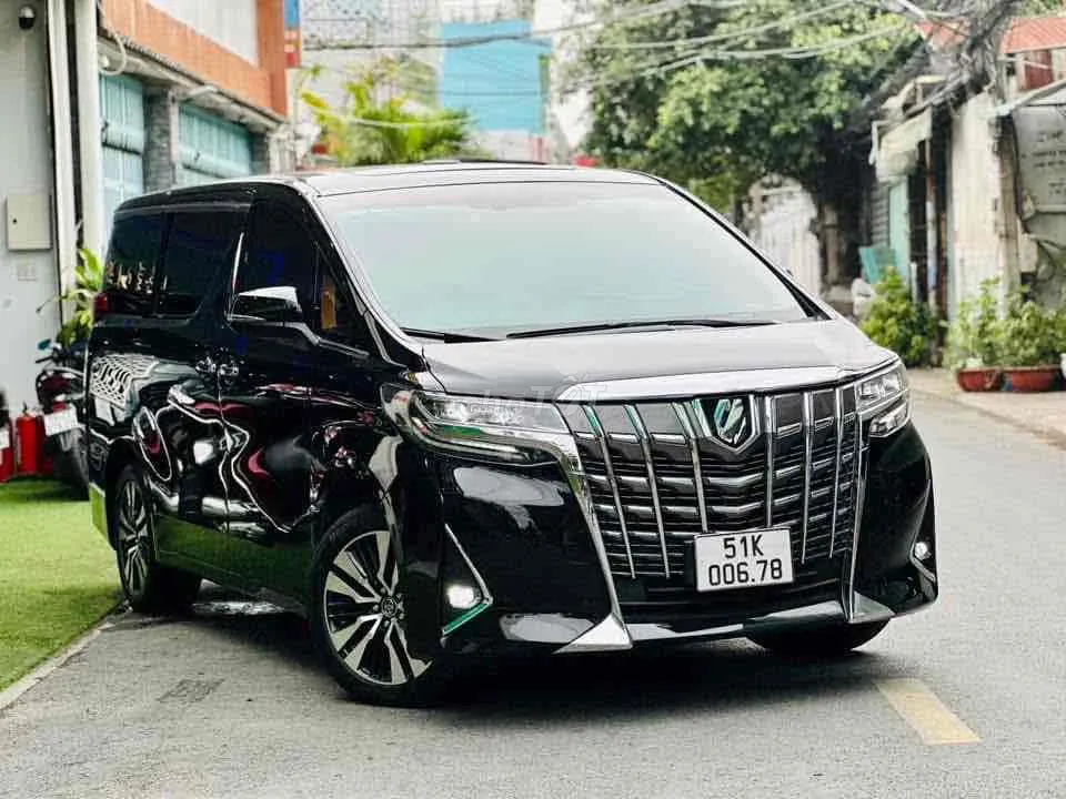 Toyota Alphard 2020 photo 2