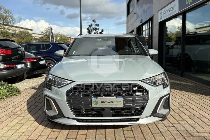 Audi A3 2025 photo 2