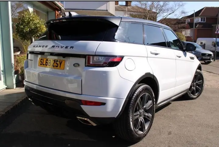 Land Rover Range Rover Evoque 2018 photo 3