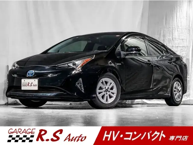 Toyota Prius 2018 photo 2