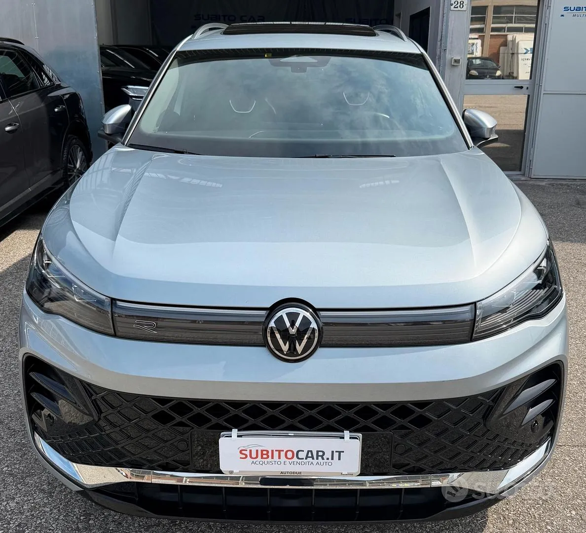Volkswagen Tiguan 2024 photo 3
