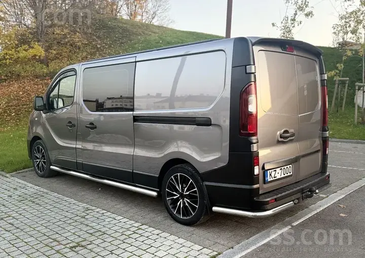 Renault Trafic 2018 photo 4