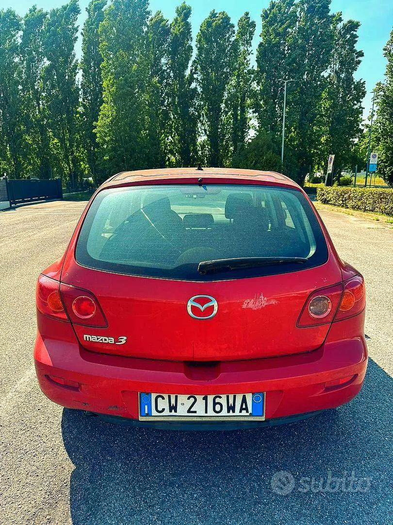 Mazda 3 2005 photo 2