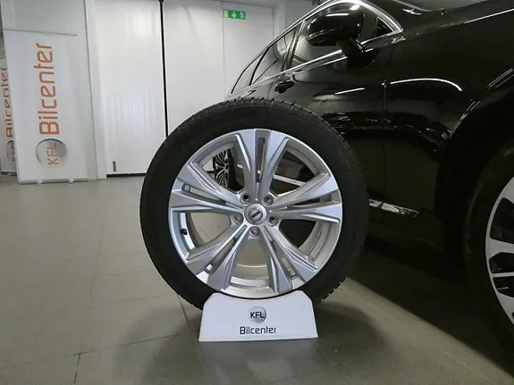 Volvo V90 2025 photo 2