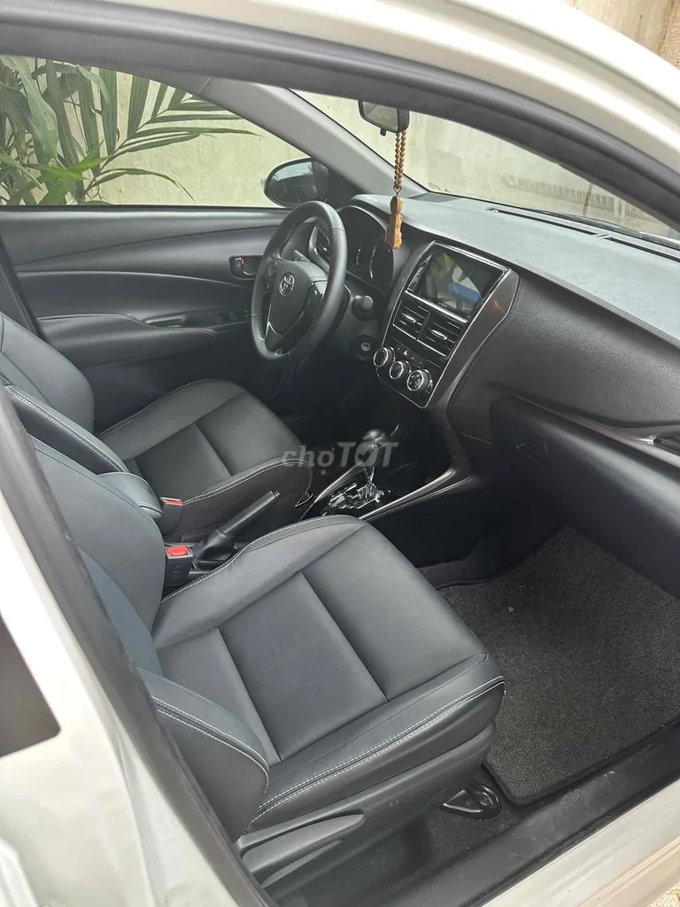 Toyota Vios 2025 photo 2