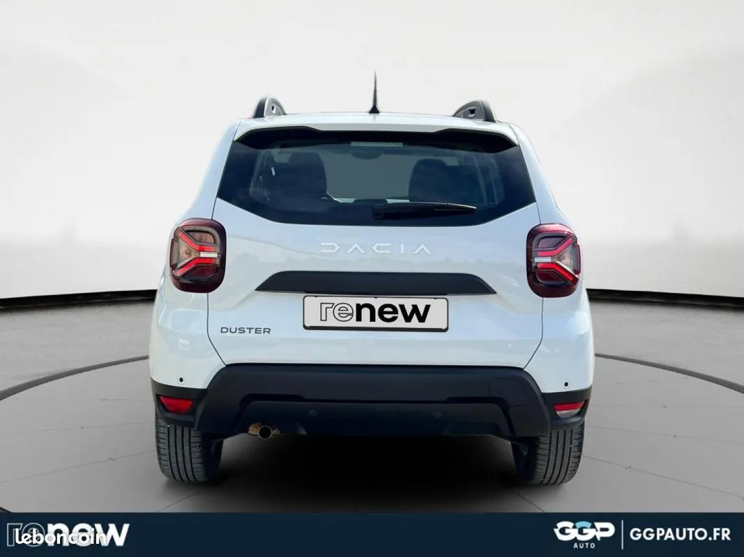 Dacia Duster 2023 photo 4