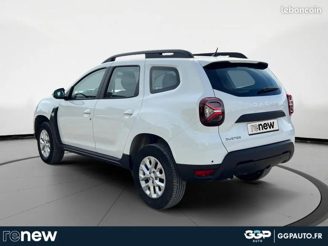 Dacia Duster 2023 photo 3