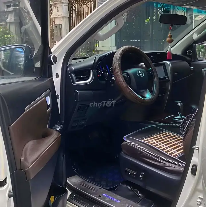 Toyota Fortuner 2017 photo 5
