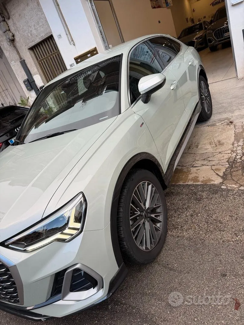 Audi Q3 2023 photo 3