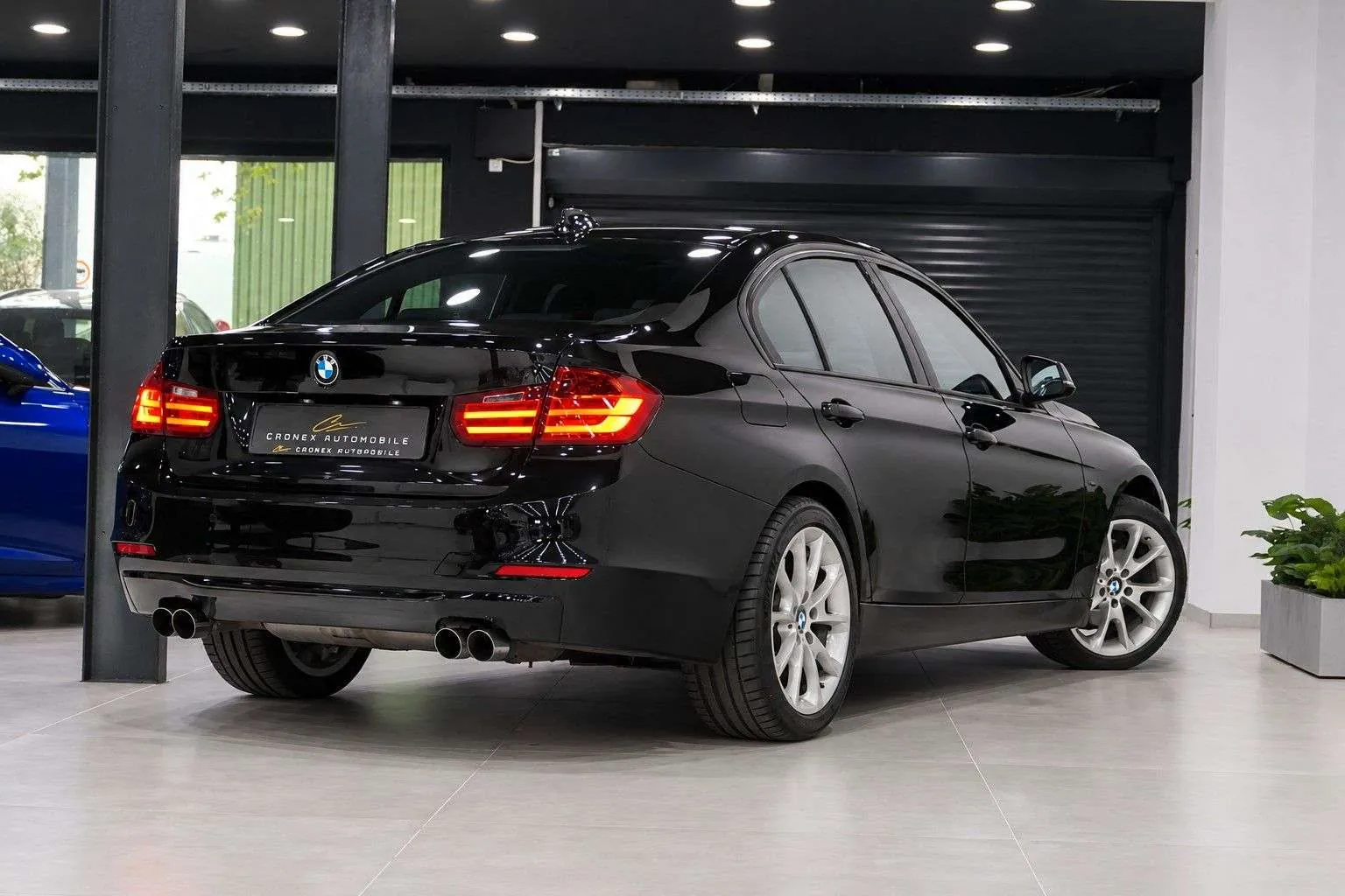 BMW 328 2012 photo 2