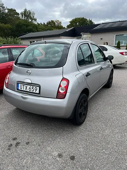 Nissan Micra 2004 photo 3