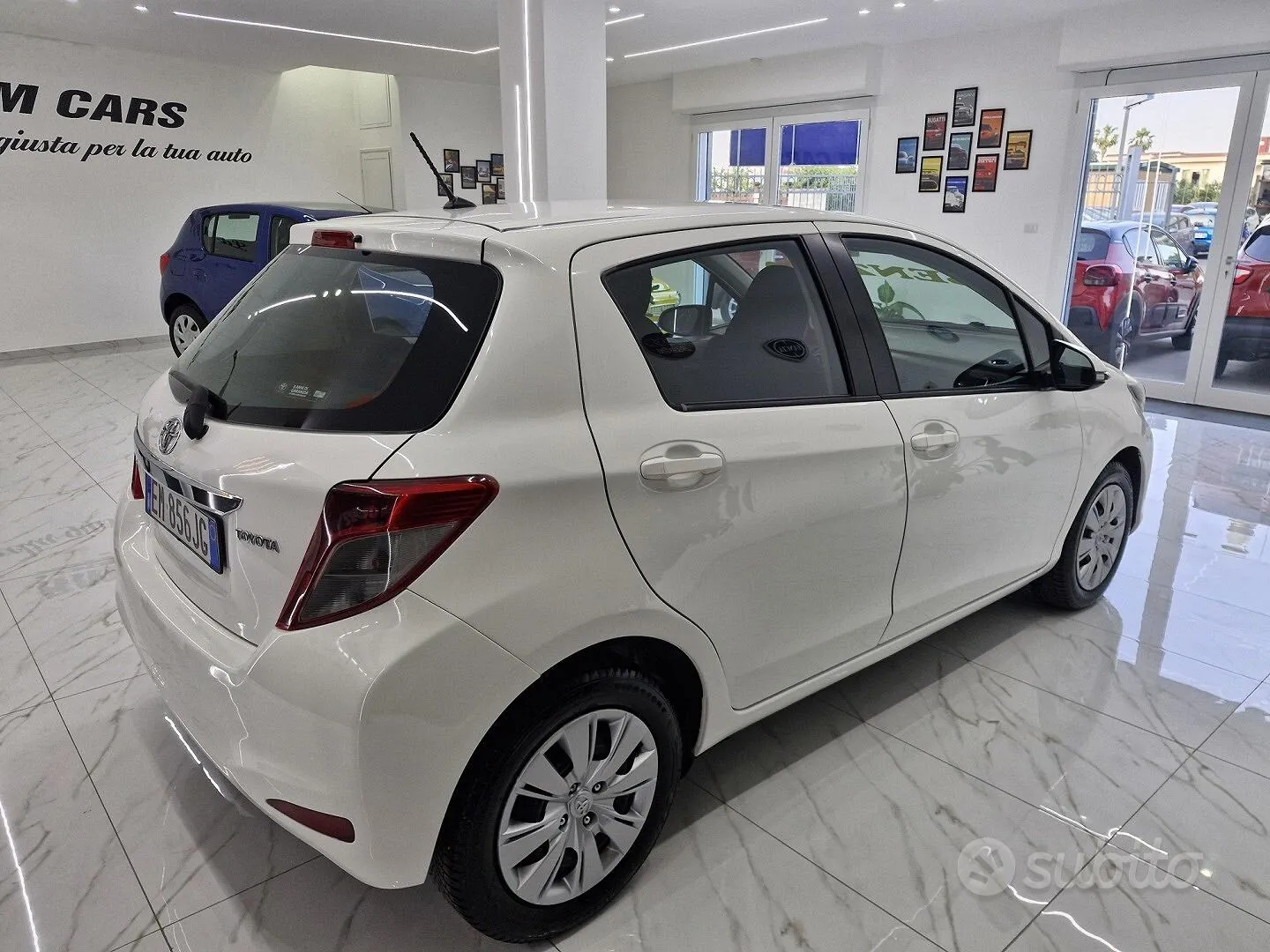 Toyota Yaris 2012 photo 5