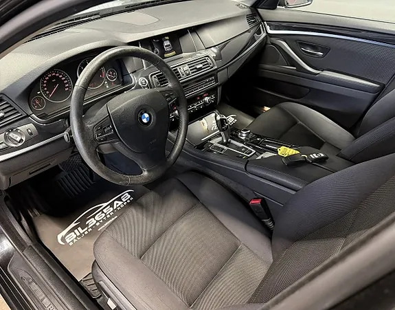 BMW 520D 2015 photo 2